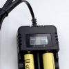 Încărcător universal cu afişaj digital pentru 2 baterii Li-Ion